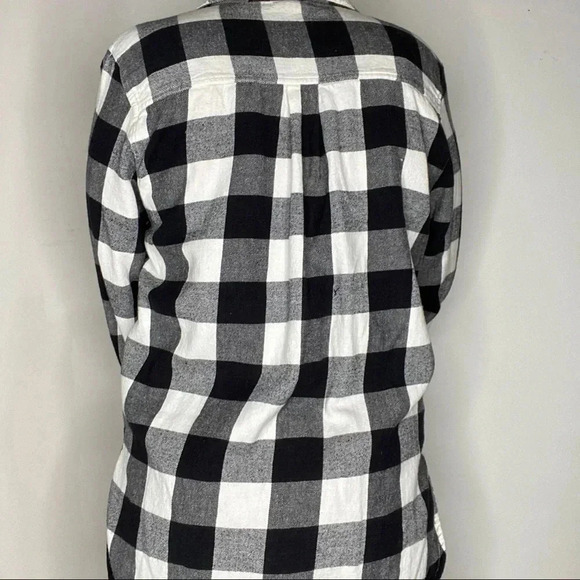 Sundry Black and White Plaid Flannel Button Down Shirt - Picture 5 of 5